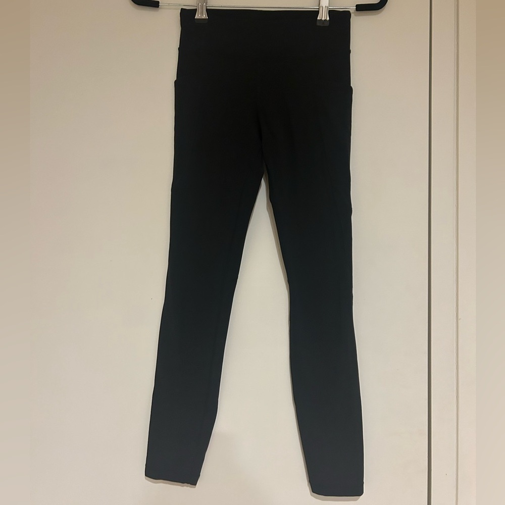 Athleta girls black leggings